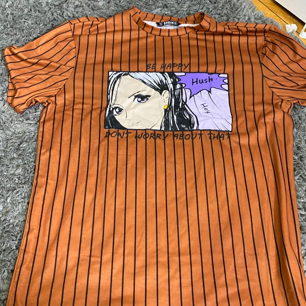 Graphic t